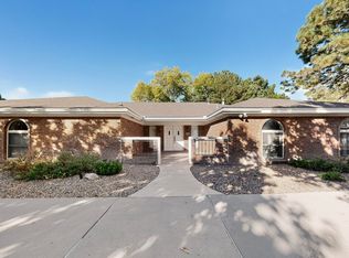 5601 Dogwood Trl NE, Albuquerque, NM 87109