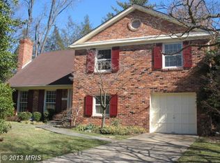 11833 Farmland Dr, Rockville, MD 20852