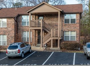 10509 Silkwood Ct, Saint Louis, MO 63114