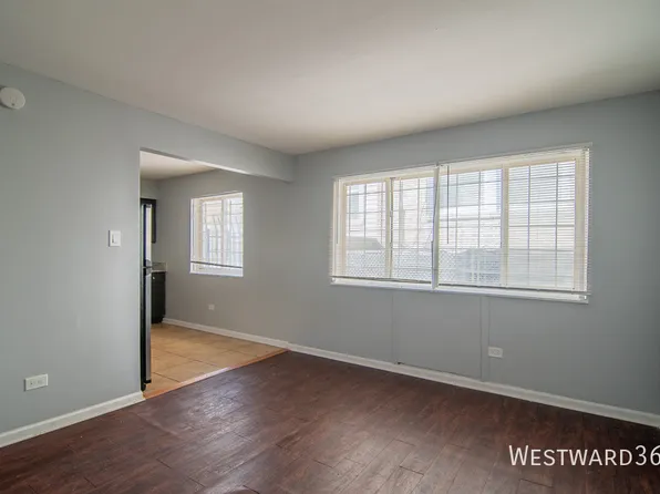 1465 E 69th St APT 1C, Chicago, IL 60637