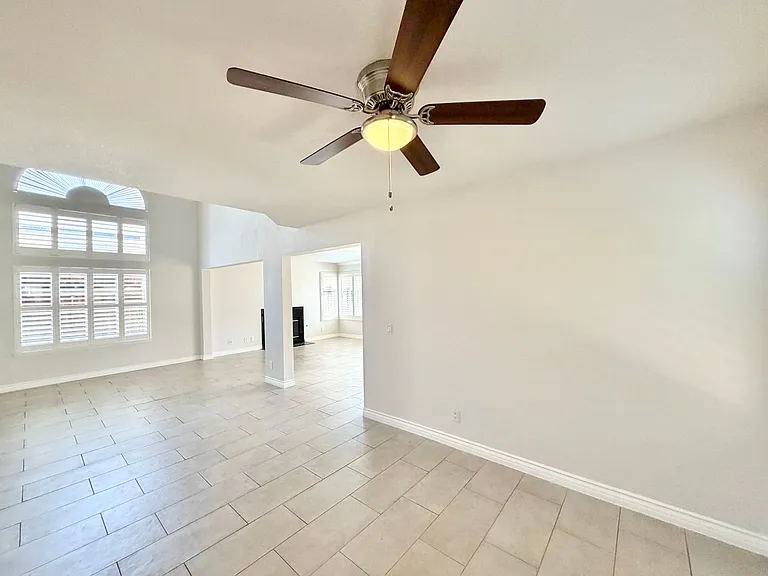 507 Lassa Way — Photo 12