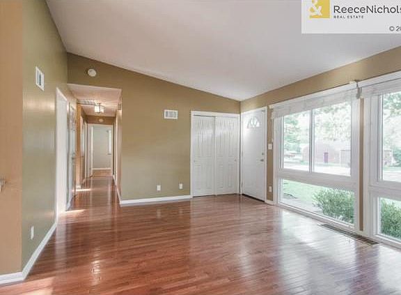 5th image of 8121 Lamar Ave