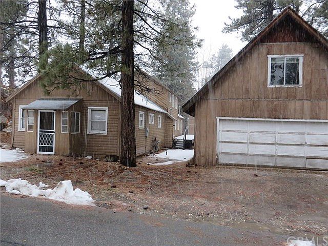 2nd image of 40130 Esterly Ln