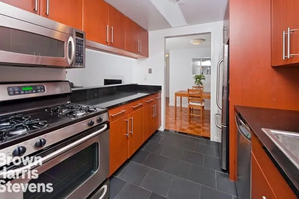 Rented by Brown Harris Stevens | media 16