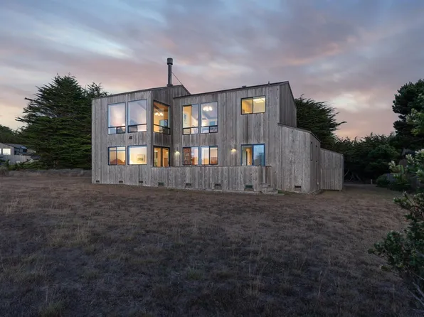 289 Fish Rock Road, The Sea Ranch, CA 95497
