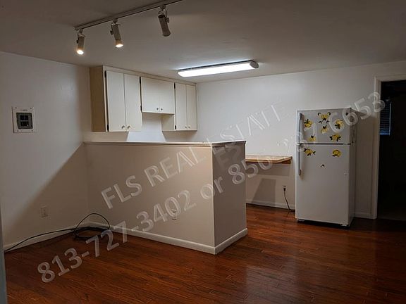 4th image of 1705 E Kirby St APT B