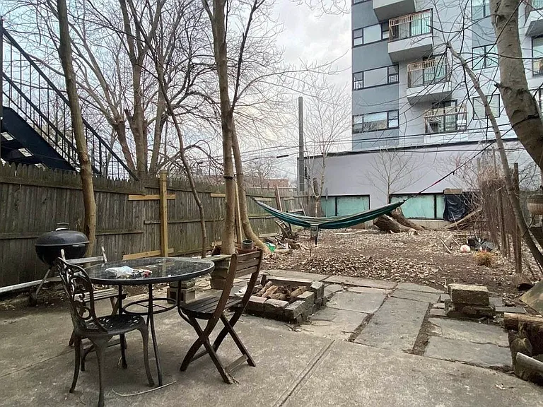 49 Vernon Ave #GF — Photo 10