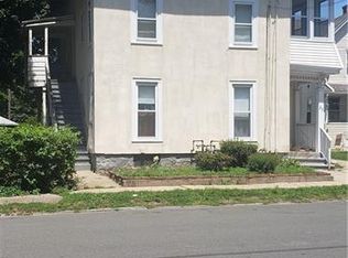 25 7th St, Derby, CT 06418