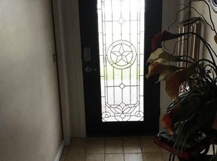 802 N Center St, Archer City, TX 76351