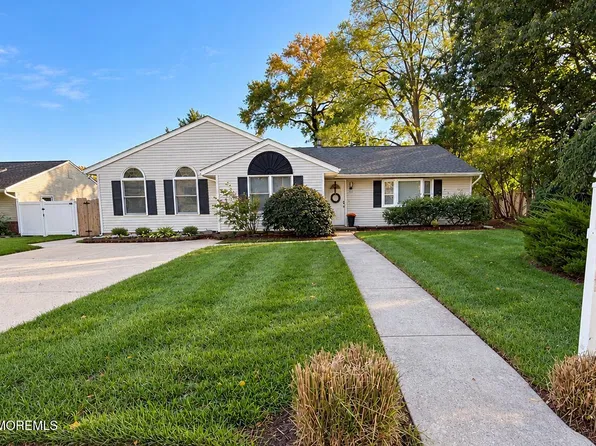 1024 Raymere Ave, Ocean, NJ 07712