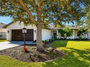 2703 95th St E, Palmetto, FL 34221