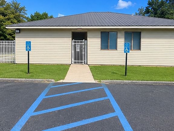 4th image of 1301 Alexander Dr #2d4f93136