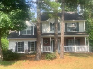 5509 Chestnut Creek Ln, Flowery Branch, GA 30542