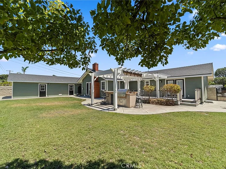 963 E Meda Ave — Photo 29