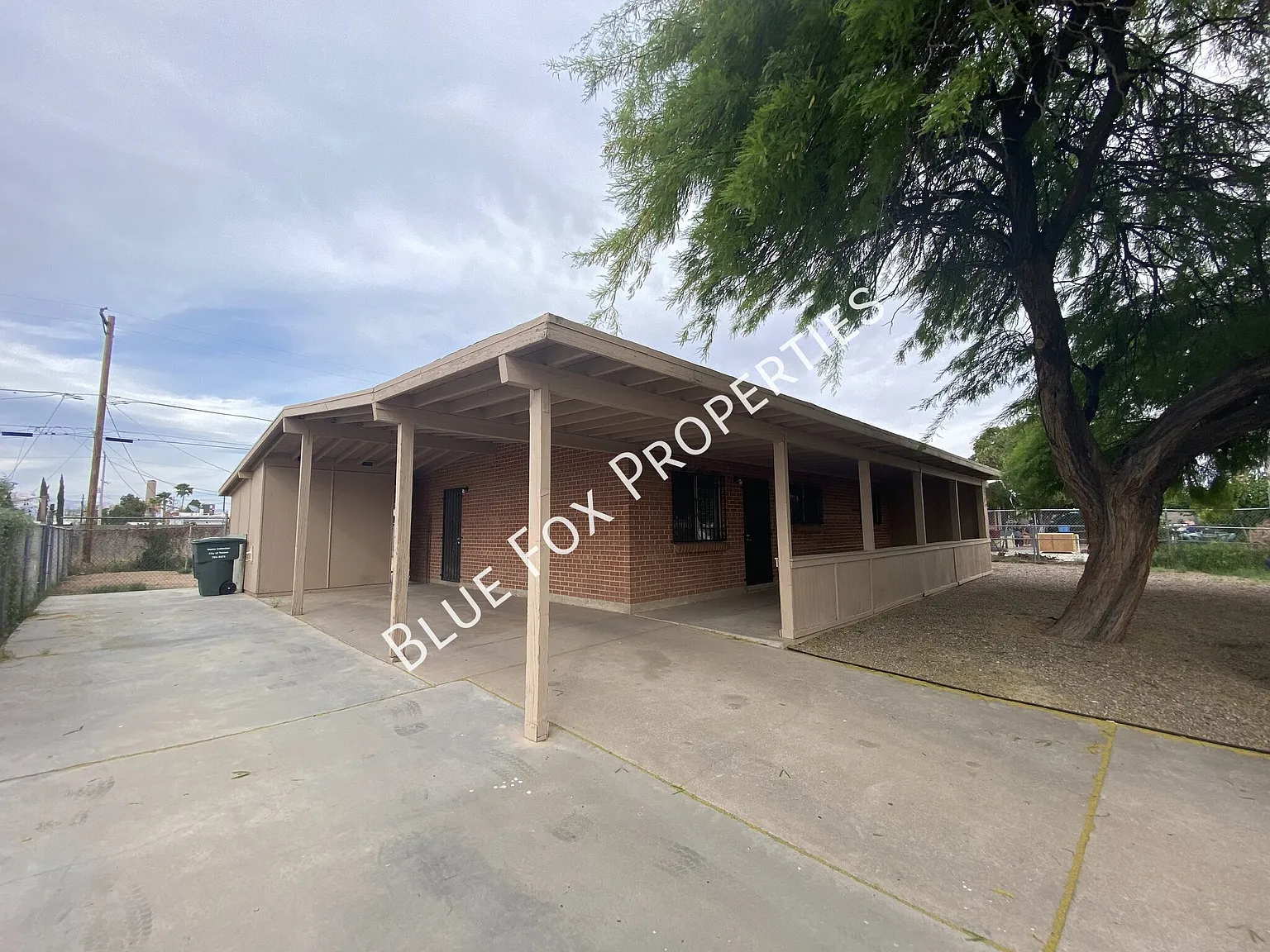 3807 E Dover Stravenue — Photo 1