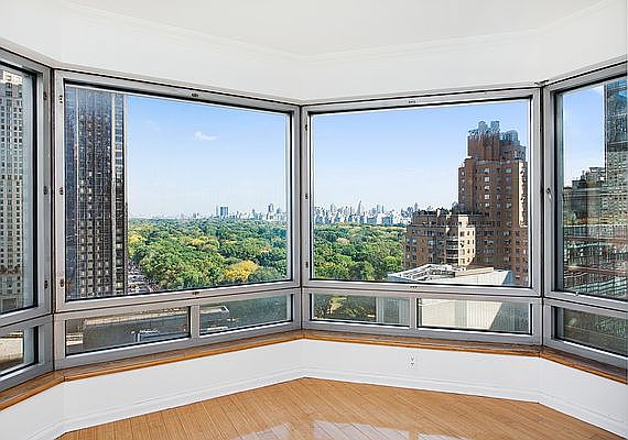4th image of 301 W 57th St APT 18B