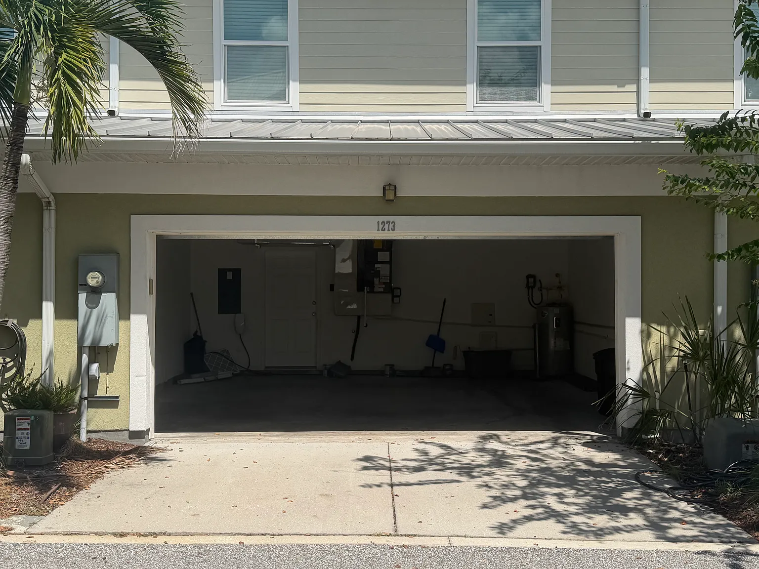 3 bed, 2.5 bath, 1436 sqft, $2,750 — Photo 3