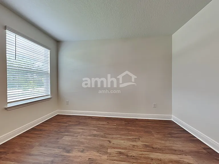 22428 Bellini Cir — Photo 20