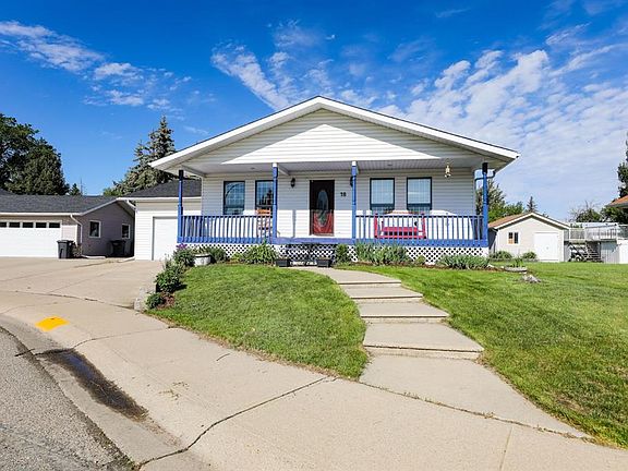 2nd image of 18 E Garden Pl