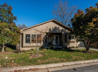 3B Hedgerose Ct, Asheville, NC 28805