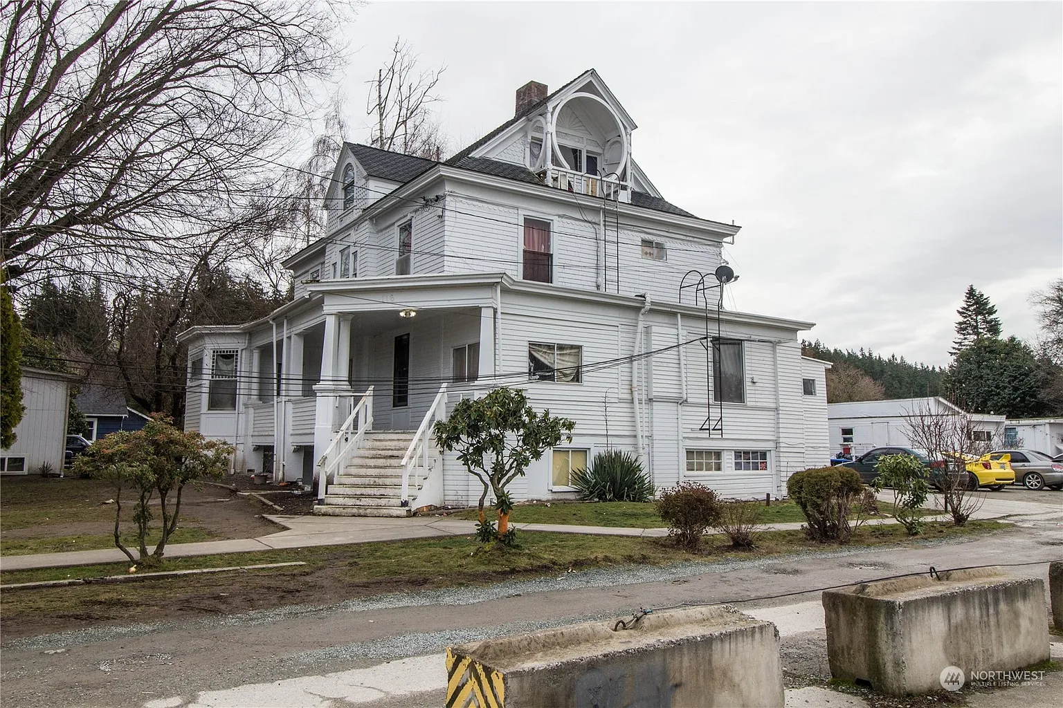 116 E Section Street photo 1