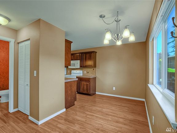 2nd image of 5910 N 15th St APT B101