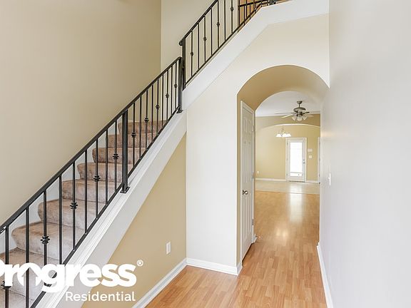 4th image of 937 Cairn Creek Dr