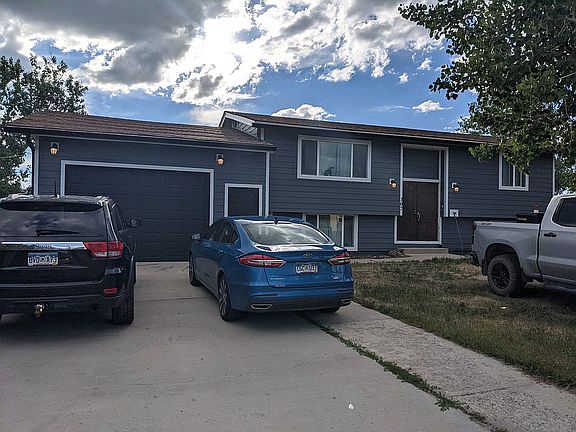 3rd image of 307 21st St