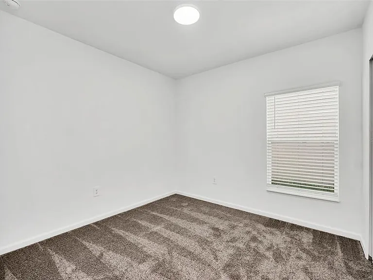 243 Hayley St — Photo 21