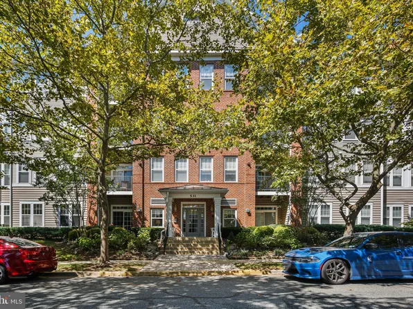 531 Lawson Way APT 204, Rockville, MD 20850