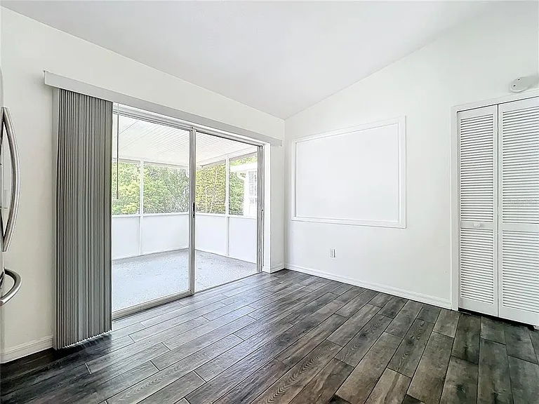 5716 Delano Ln — Photo 31