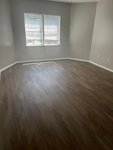 564 Glenwood Ave #33 Photo 1