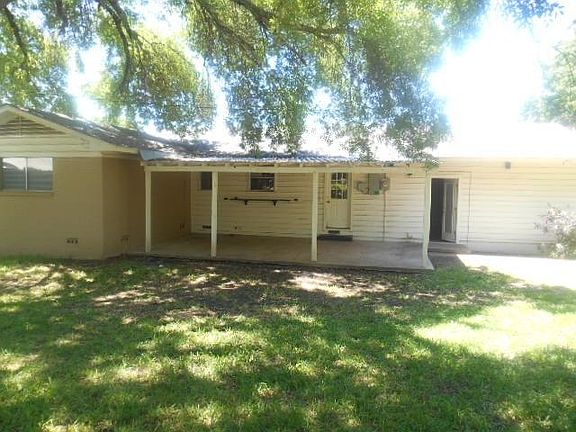 2nd image of 3105 El Capitan Dr