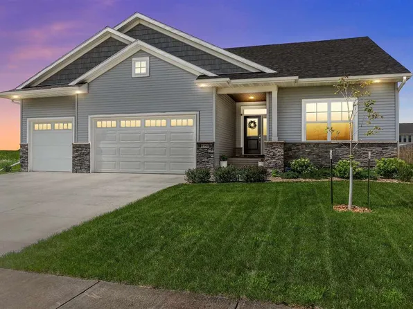 1350 Chipman Ln, North Liberty, IA 52317