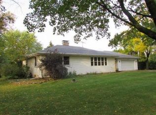 571 County Road G, Neenah, WI 54956