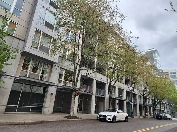 1125 NW 9th Ave APT 410, Portland, OR 97209