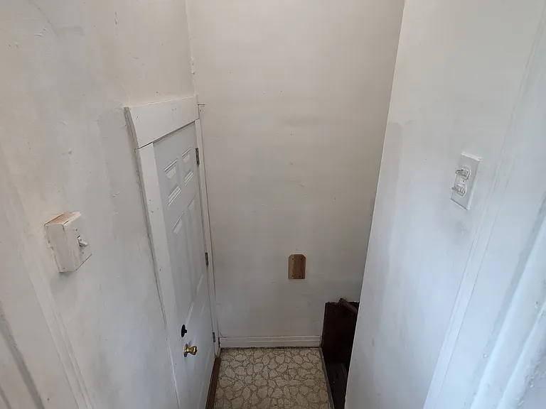 8333 Orchard Ave — Photo 2