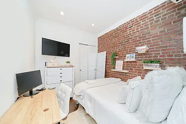 Rented by Living New York