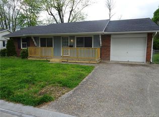 306 Linnwood Ave, Sellersburg, IN 47172