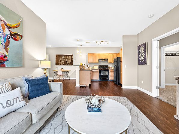 549 N Coral Canyon Loop #4-104
