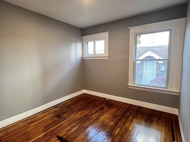 69 Minnesota Ave — Photo 5