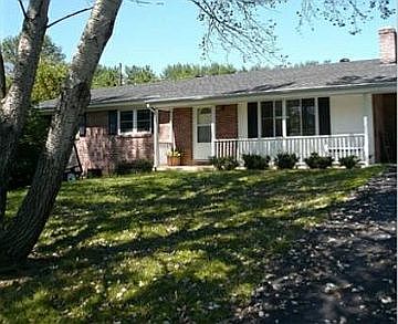 2nd image of 309 Gillespie Dr