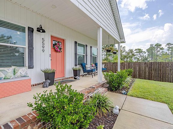 3rd image of 5599 Sandview Dr