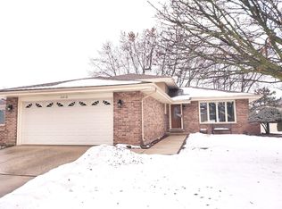 16418 Bormet Dr, Tinley Park, IL 60477