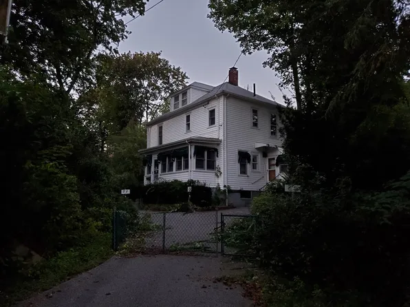 53 White Ave, Newton Center, MA 02459