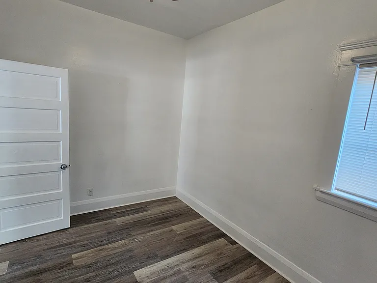 173 N 4th Ave — Photo 10