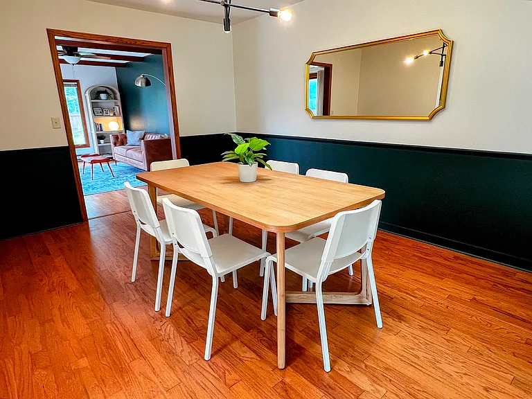 228 W Lexington Blvd — Photo 7