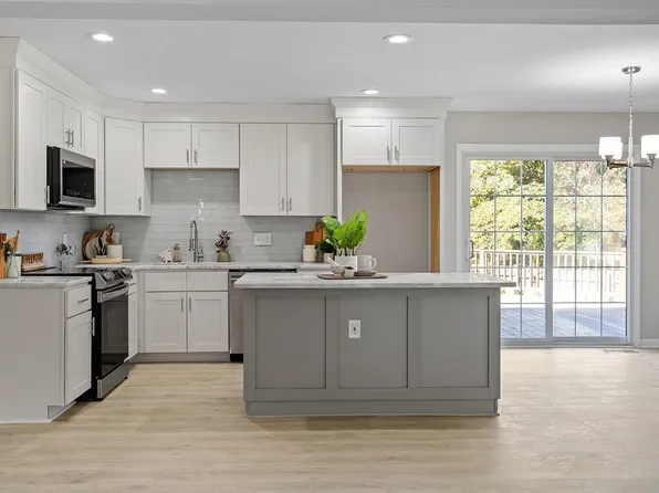 528 Killington Dr, Raleigh, NC 27609