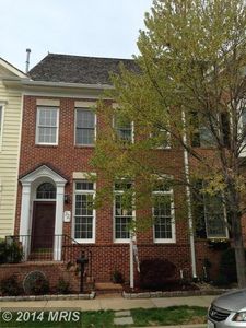 321 Alfandre St, Gaithersburg, MD, 20878