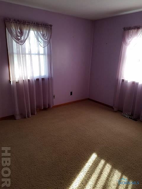 2nd image of 2824 Courtly Rd